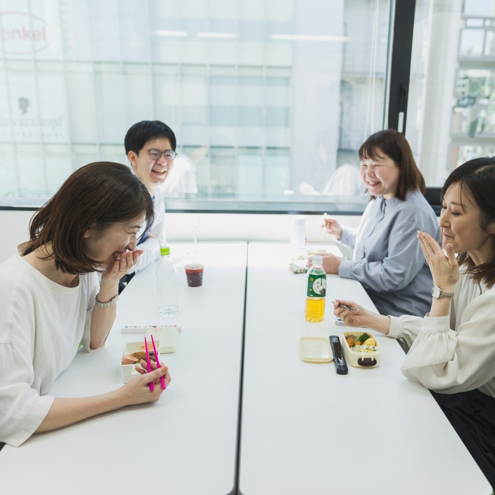 ライフステージに合わせて、<br />
仕事も暮らしも大切にできる<br />
働き方を。